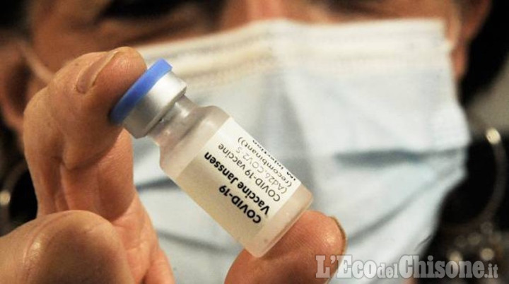 Piemonte: sospeso anche il vaccino J&J agli under 60enni