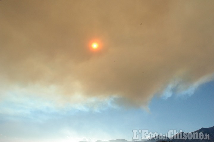 In Val Sangone una giornata di fuoco per i mezzi antincendio Aib