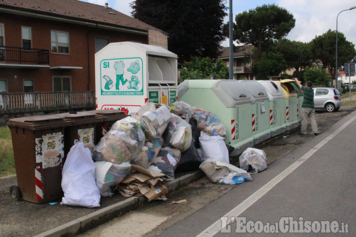 None: via Roma scambiata per una discarica