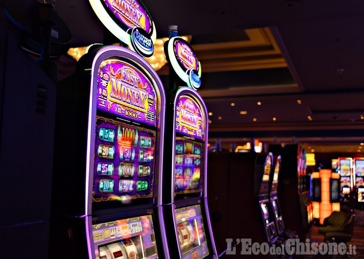 Gioco d'azzardo: le slot tornano nelle tabaccherie