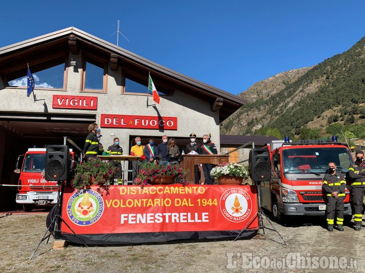 Vigili del fuoco di Fenestrelle: inaugurazione per la caserma e il nuovo mezzo