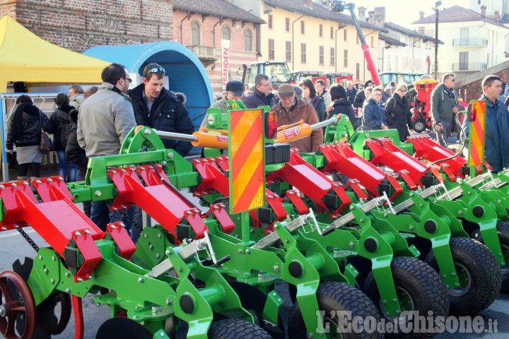 Vigone, fiera della meccanizzazione agricola: 130 espositori e 40 produttori locali