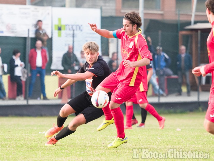 Calcio: il derby del Po finisce con il pareggio in zona Cesarini