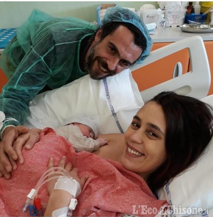 Ospedale Agnelli:a mezzogiorno è nato Giacomo, primo neonato del 2022, benvenuto!