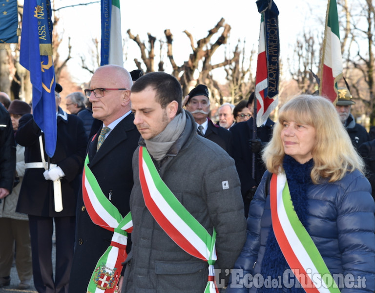 Pinerolo, affollato corteo per la Giornata della Memoria