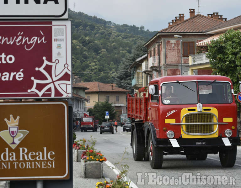 Raduno di camion e mezzi storici a Pomaretto e Alta Val Chisone