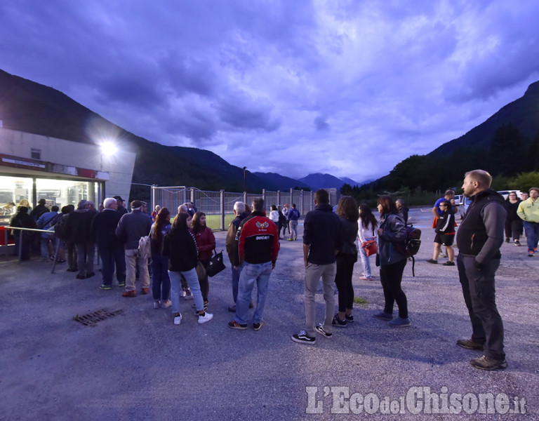 Hockey ghiaccio: amichevole Valpeagle-Varese