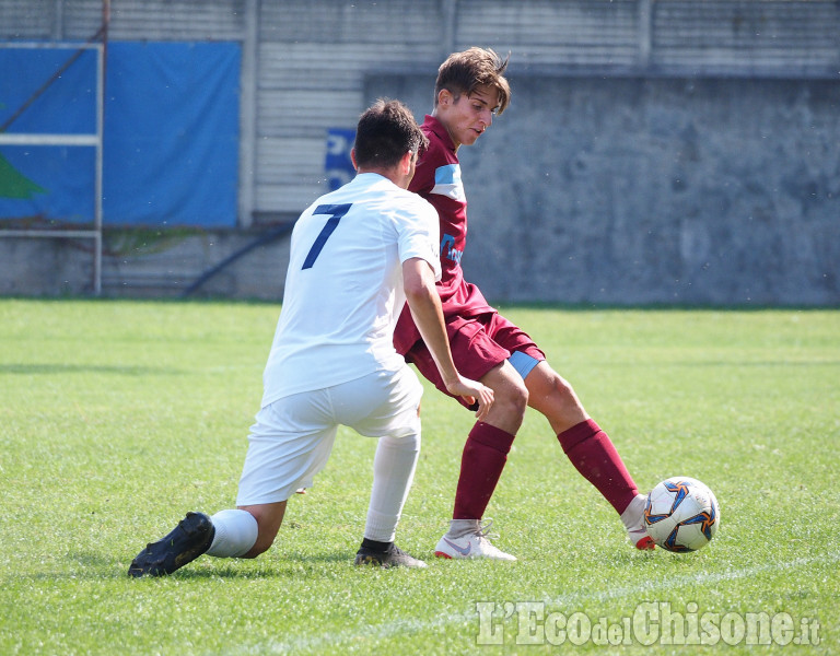 Calcio Under 19: Pinerolo parte bene 