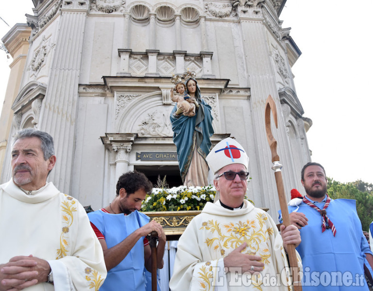 Pinerolo, festa al Santuario Mariano