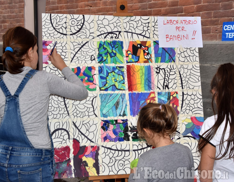 Pinerolo: Mani creative