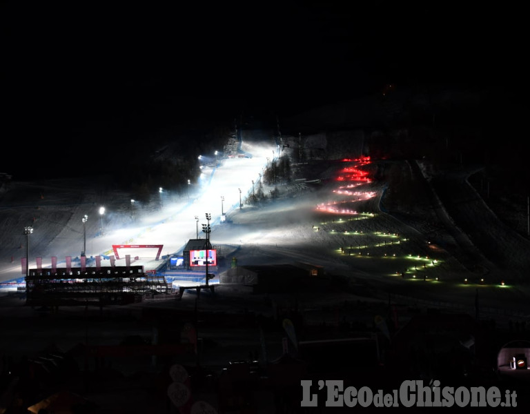 La grande festa del Sestriere con lo sci mondiale tra evento notturno e nuove gare