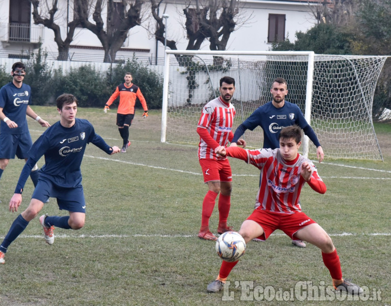Calcio Eccellenza: Pinerolo batte Olmo e balza al terzo posto