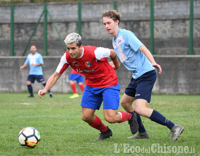 Calcio Prima categoria, Coppa Italia: il derby tra Perosa e Pinasca
