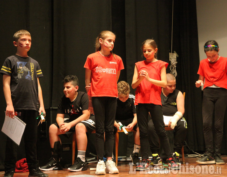 None: no al bullismo al cinema teatro Eden