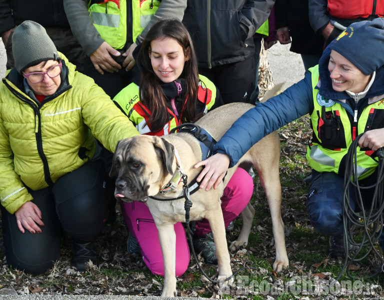 Cumiana: Unità cinofila operativa della Croce Verde associata Anpas