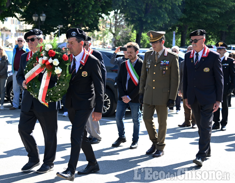  La sfilata dei Granatieri domenica scorsa 19 maggio a Pinerolo