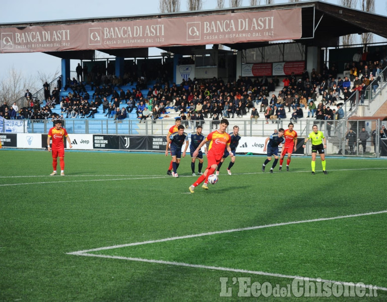 Calcio: il Pinerolo pareggia in extremis in Liguria, tre punti Chisola