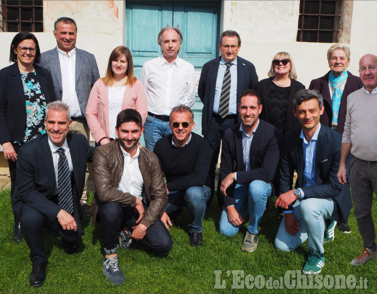 Villafranca: i 12 nomi in lista con il sindaco uscente Agostino Bottano