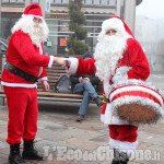 Nichelino: Babbi Natale a spasso per la città
