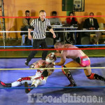 A None, show internazionale di wrestling