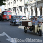 Pinerolo raduno in piazza camion storici