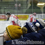 Hockey ghiaccio, emozionante serata al “Cotta”, Valpe in parità a metà match: 1 a 1