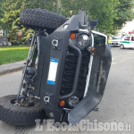 Nichelino: guida ubriaca e ribalta la Jeep