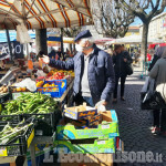 Pinerolo: il Coronavirus non ferma il mercato 