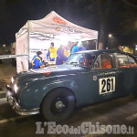 Rally Historique di Montecarlo: 120 auto d'epoca sono sfilate questa notte anche a Pinerolo