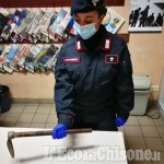 Rivalta: tenta di uccidere il padre con una zappetta da giardino, 44enne arrestato dai carabinieri