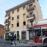 Pinerolo: fiamme in un appartamento di via Saluzzo, due persone intossicate trasportate in ospedale