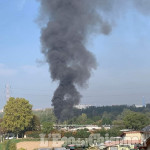 Beinasco: camper e furgone in fiamme sulla Circonvallazione di Borgaretto