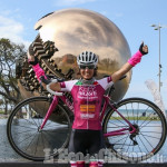 Alla vigilia del Giro a Pinerolo, arriva Paola Gianotti ciclista da record