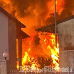 Nichelino: doppio incendio nella notte, l'intervento dei Vigili del fuoco