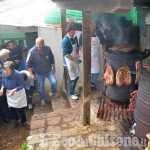 Preparativi per la Cena dell&#039;Amicizia alla Fontana Ferruginosa di Miradolo a S. Secondo