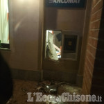 Osasio: ladri nella notte fanno saltare il bancomat con l'esplosivo