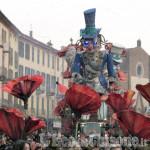 Week end con il 96° Carnevale di Saluzzo e la sfilata dei carri in notturna a Barge