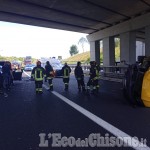 Orbassano: schianto tra furgone e auto, sei feriti sulla Torino-Pinerolo