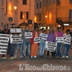 A Pinerolo il presidio di solidarietà nei confronti del popolo francese
