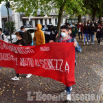Pinerolo: gli studenti manifestano: «Chiediamo una scuola più giusta»