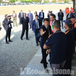 Il premier Matteo Renzi a Bagnolo: &quot;complimenti per la scuola, edilizia scolastica fuori da patto di stabilità&quot;