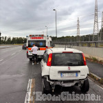 Stupinigi: scontro fra due auto in viale Torino, ferita una donna