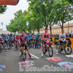 Giro d'Italia festa di partenza a Stupinigi e subito fuga con Marengo