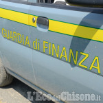 Riscuotono assegno della parente deceduta: scoperti dalla Guardia di Finanza