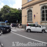 Pinerolo: mancata precedenza, due feriti
