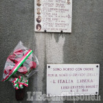 Pinerolo: un mazzo di fiori per i sette partigiani uccisi nel 1945 a Ponte Chisone