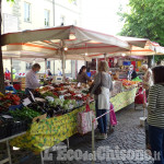 Riapertura bar, ristoranti senza frenesia, affollato il mercato