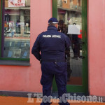 Nichelino: Polizia municipale chiude negozio di telefonia