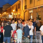 A Orbassano notte bianca, negozi aperti di sera e movida nel centro storico