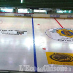 Palaghiaccio di Torre Pellice: procede la preparazione della patinoire in vista della riapertura